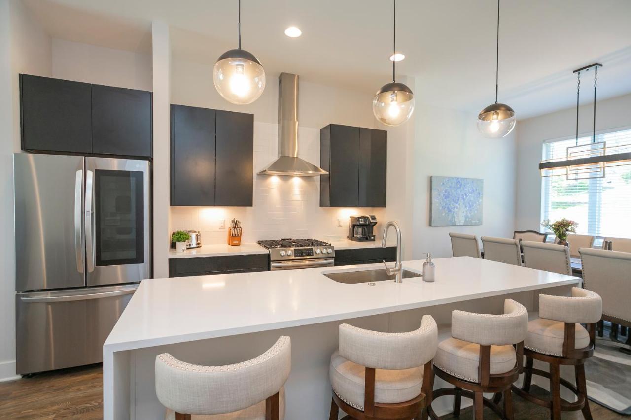 Luxury Townhome Skyline Views Mins To Dt Nashville Exterior foto