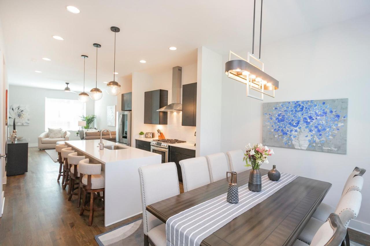 Luxury Townhome Skyline Views Mins To Dt Nashville Exterior foto