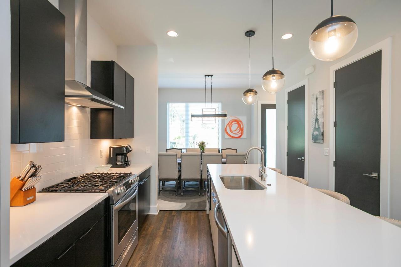 Luxury Townhome Skyline Views Mins To Dt Nashville Exterior foto