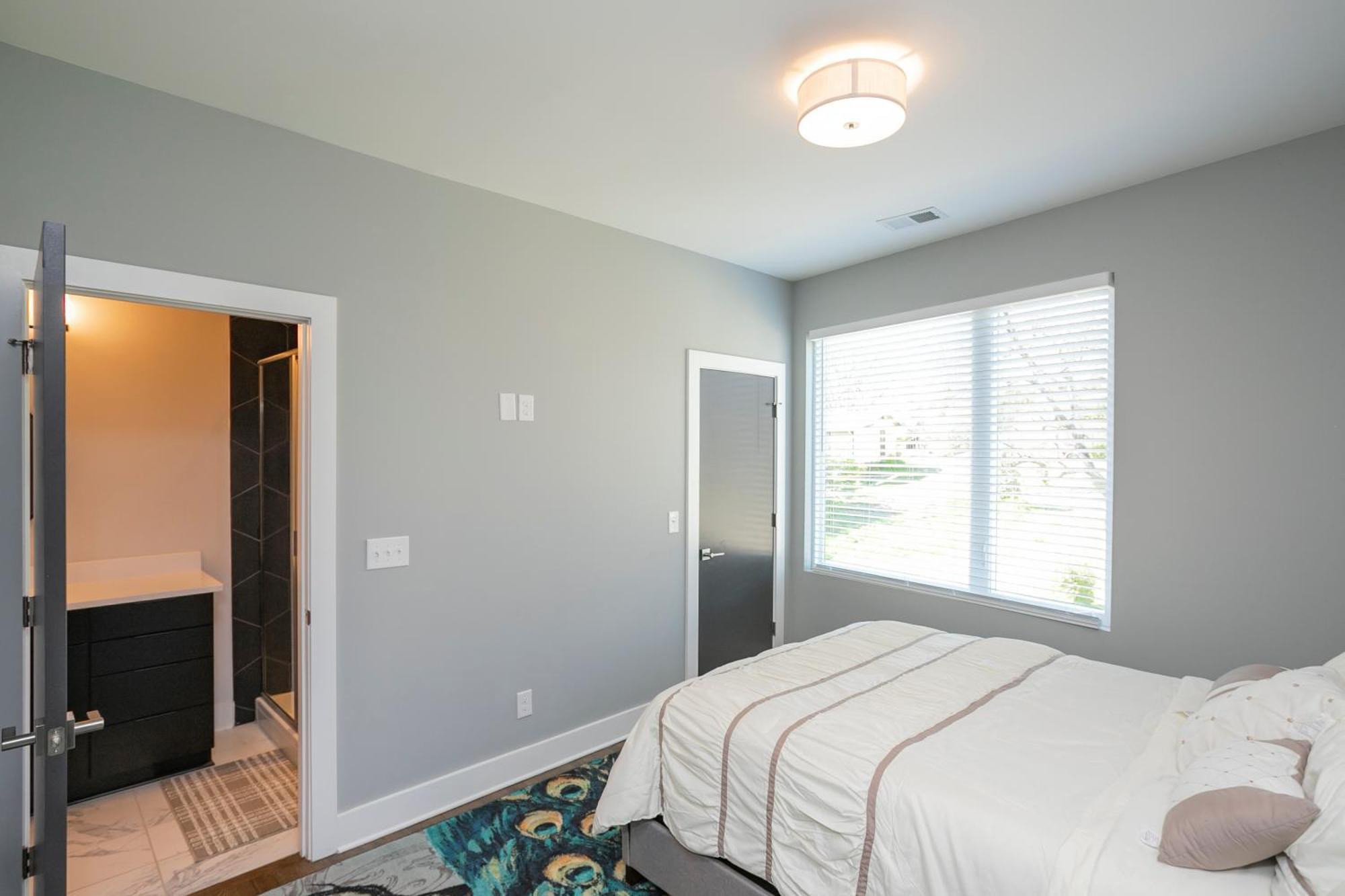 Luxury Townhome Skyline Views Mins To Dt Nashville Exterior foto