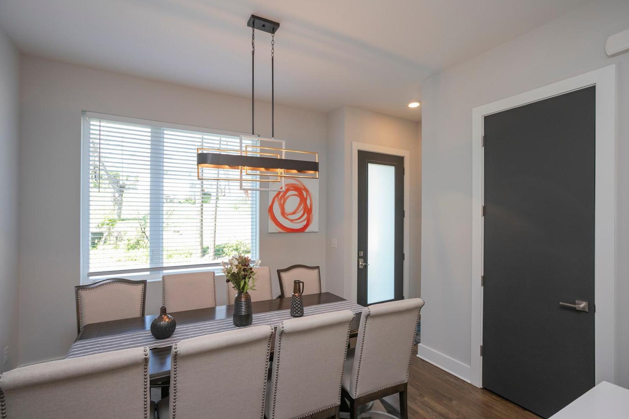 Luxury Townhome Skyline Views Mins To Dt Nashville Exterior foto