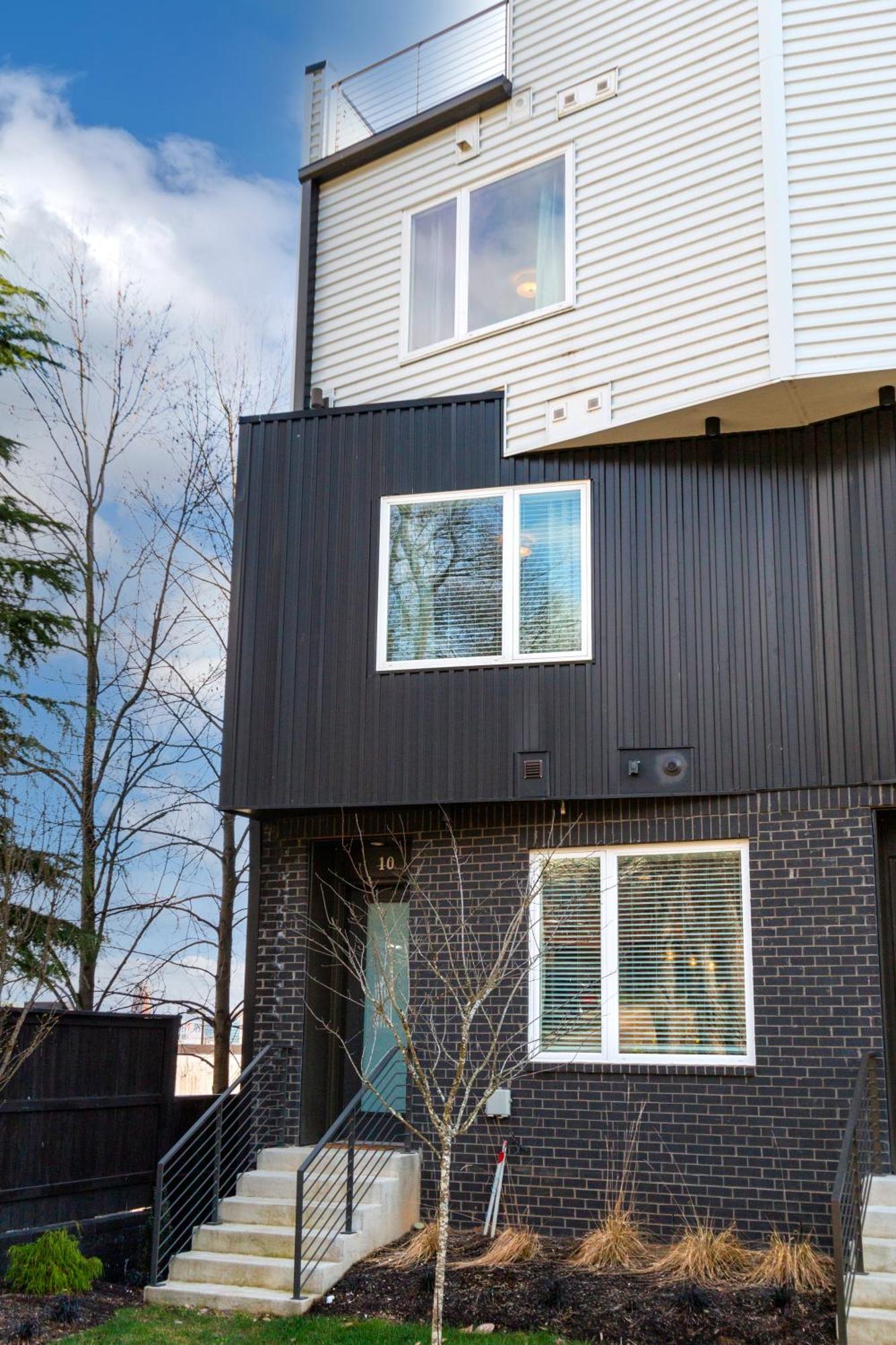 Luxury Townhome Skyline Views Mins To Dt Nashville Exterior foto